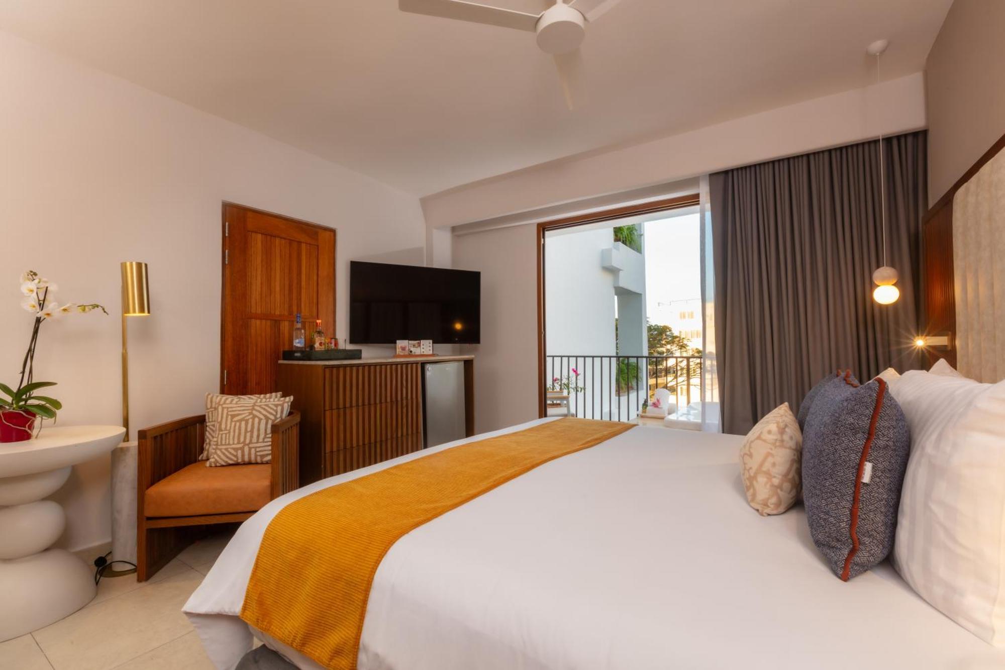 Standard Suite